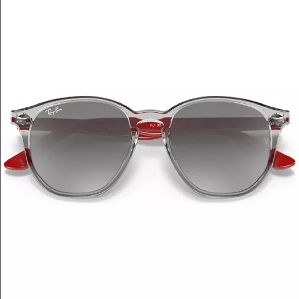 Ray-Ban Junior sunglasses